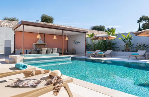 Patio, Pool view, Swimming pool