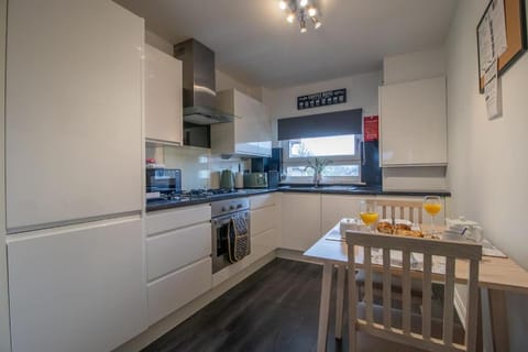 Park View-modern 2 bed apartment Copropriété in Bellshill