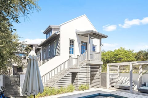 Magnolia Cottage and Carriage by 30A Escapes House in Rosemary Beach