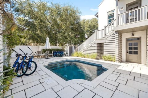 Magnolia Cottage and Carriage by 30A Escapes House in Rosemary Beach