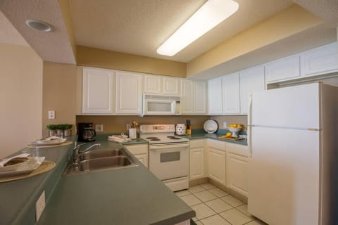 NEW - North Shore Villas #1002 Apartment in North Myrtle Beach