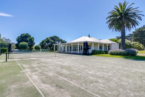 Tennis court