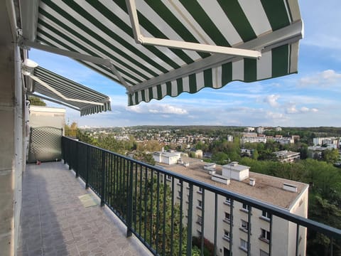 View (from property/room), Balcony/Terrace