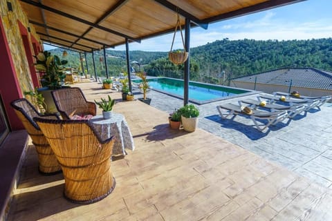 Villa Silence Lux with Pool in Nature and Aircon Villa in Selva