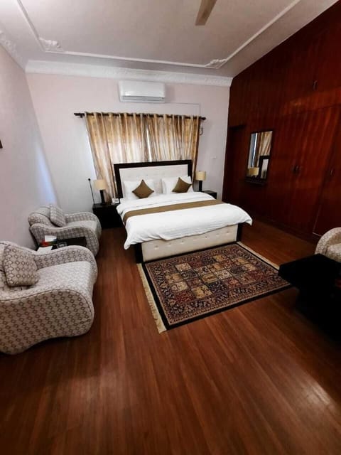 Premier Inn Villa Hotel in Islamabad