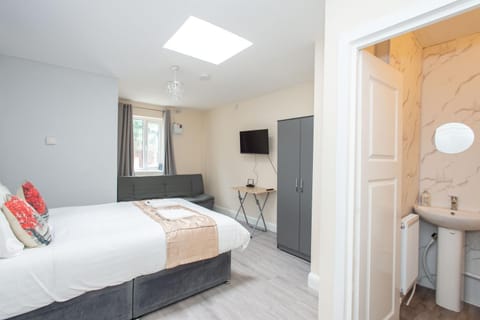 Saffron Studios Apartment in Orpington