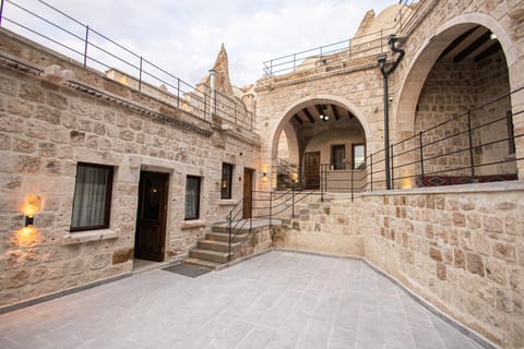 Day, Natural landscape, Inner courtyard view