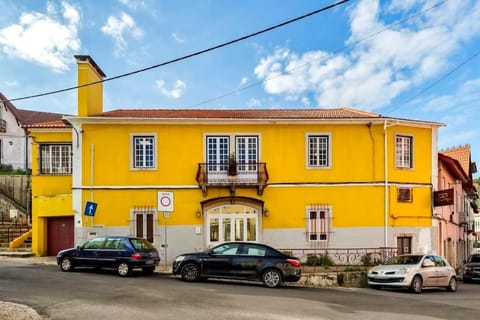 Casa Amarela de Sintra II House in Sintra
