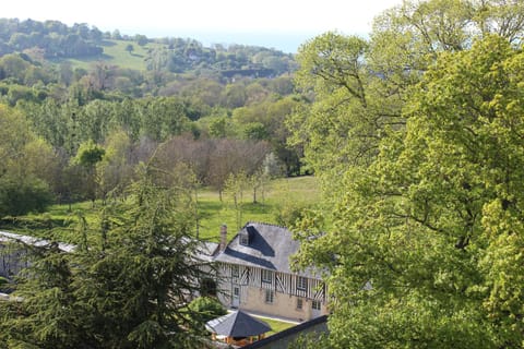 Property building, Natural landscape, Sea view