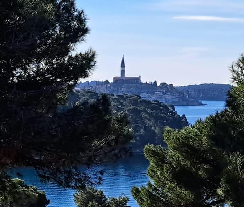 Nearby landmark, Natural landscape, Sea view