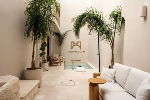 Seating area, Swimming pool