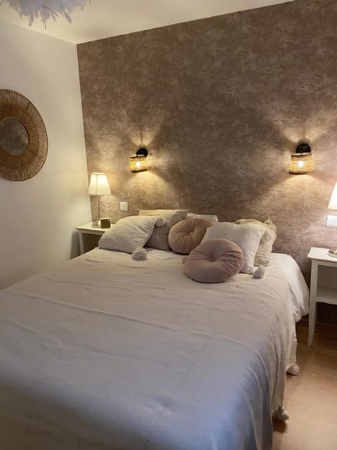 La petite bastide de Provence Campground/
RV Resort in Mallemort