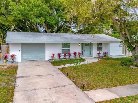 Bradenton Banyan Bungalow House in Bradenton