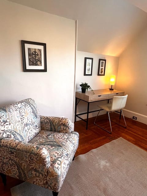 Stylish & Comfortable Oasis Apartment in West Haven