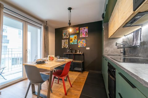 L'Œuvre dArt - Appartement avec parking privé Apartment in Noisy-le-Grand