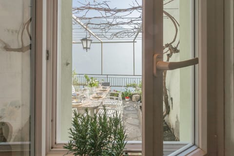 Giuliano's House - Amazing Lake View by Rent All Como Villa in Laglio