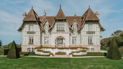 Maison Douce Époque Hotel in Benerville-sur-Mer