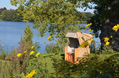 Reetdachkate auf Gestüt Schierensee House in Malente