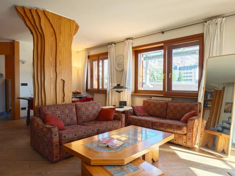 Hostdomus - Urban Villa Apartment in Sestriere