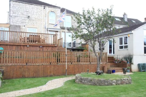 Property building, Garden, Garden view