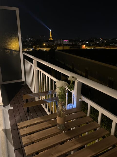 Patio, Night, View (from property/room), Balcony/Terrace