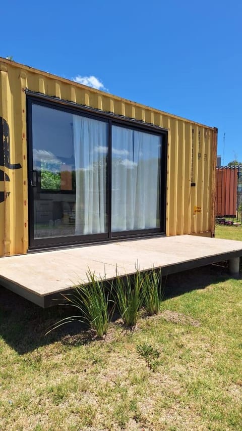 Property building, Balcony/Terrace, Garden view