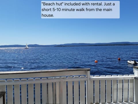 Flaskebekk at Nesodden with unbeatable Oslo Fjord views and a private beach hut House in Oslo