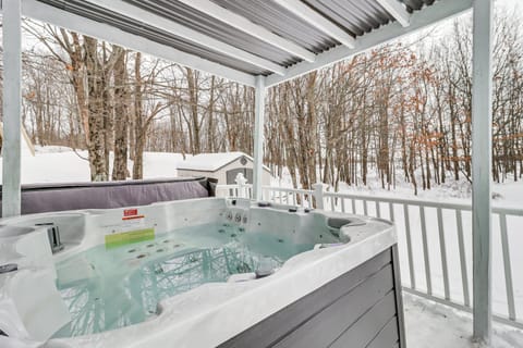 Long Pond Home with Private Hot Tub and Game Room House in Tunkhannock Township