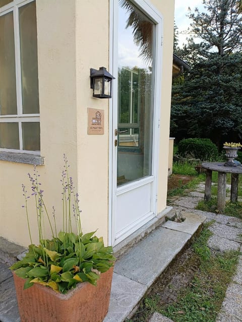 La Mulattiera - vista lago House in Baveno