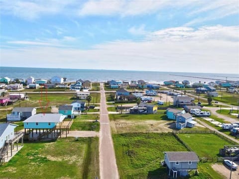 Paradise Found - Family Friendly House in Surfside Beach