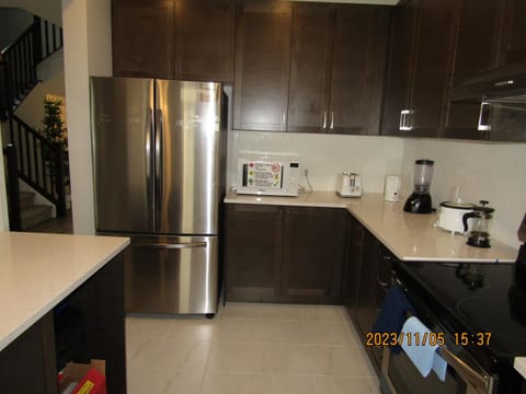 Coffee/tea facilities, Communal kitchen, minibar, pet friendly, stove, toaster