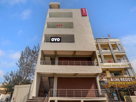 Super OYO RBS Classic Stay Nacharam Mallapur Road Hôtel in Secunderabad