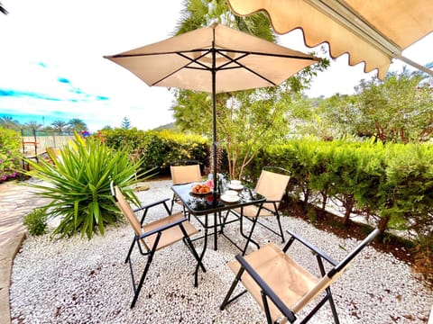 Patio, Garden, Garden view