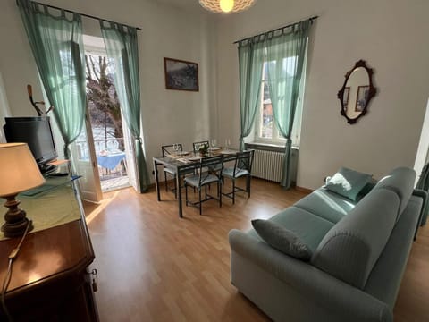 La Rondine Apartment in Mergozzo