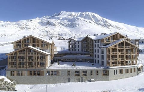 Résidence Phoenix A by Leavetown Vacations Condo in Huez