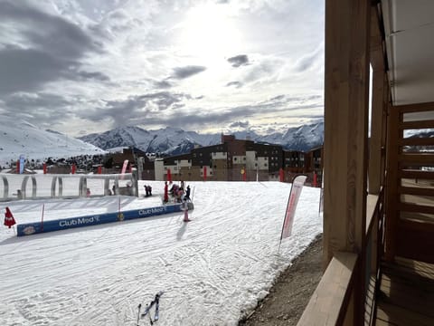 Natural landscape, Skiing, Mountain view, Location