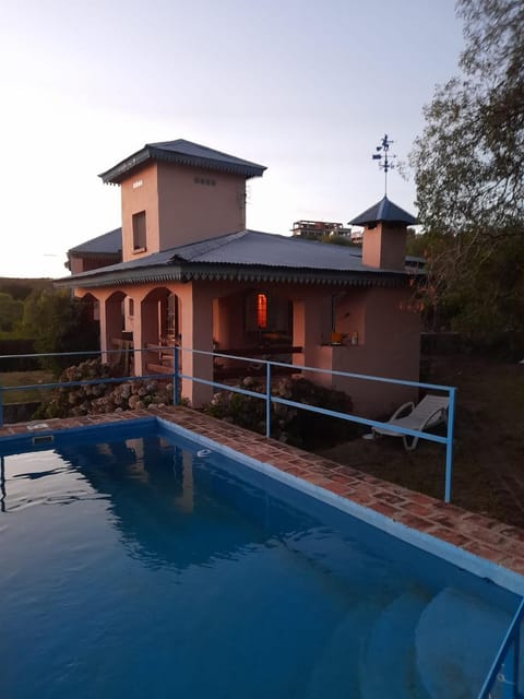 CASA DEL MOLLE House in Villa Carlos Paz