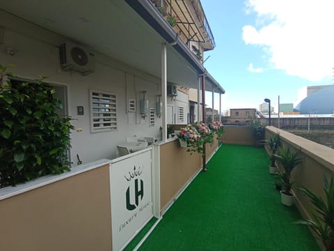 Patio, Balcony/Terrace