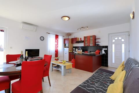 Apartments Luca Apartment in Zadar County
