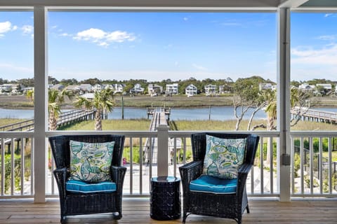 Private Deep Water Dock and Pool with Inlet Views House in Oak Island