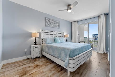 Destin West Gulfside 510 - Amazing Beach Views - Beach Service House in Okaloosa Island