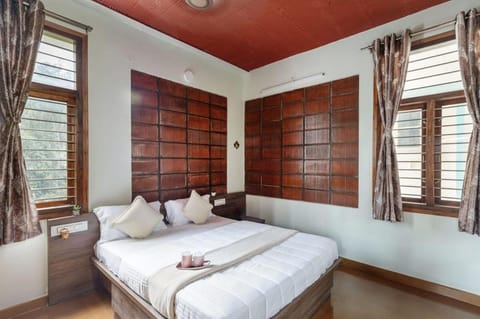 Zenith Edge Villa by JadeCaps 3BHK Duplex Wifi Moradia in Bengaluru
