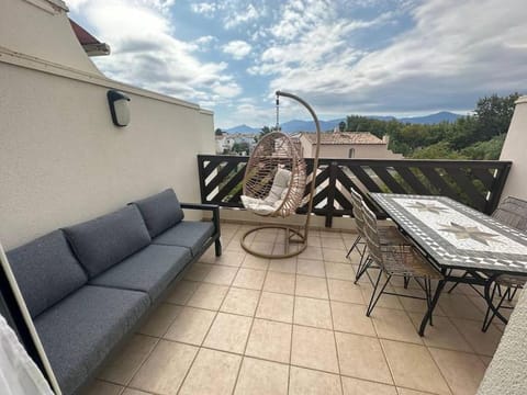 L ECUME- Grand T4 duplex avec terrasses - Piscine - Wifi - Clim - Parking Apartment in Saint-Cyprien