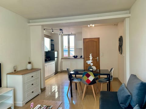 Résidence Investar appartement 4 Superbe T2 meublé, Gare 10mn à pied Wohnung in Montluçon