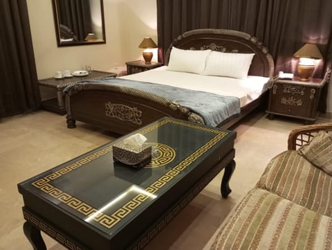 Hotel Luxe Heights Lahore Hotel in Lahore