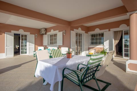 Patio, Balcony/Terrace