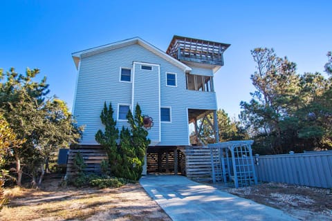 WC1065, A Beachin Good Time- Oceanside, Private Pool, Hot Tub House in Corolla