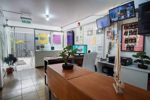 TV and multimedia, Lobby or reception