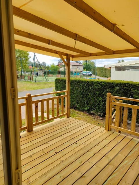 Patio, Children play ground, Balcony/Terrace