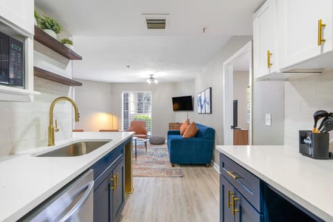 Newly Renovated Atlanta Gem: Central Buckhead Apt Apartment in Buckhead